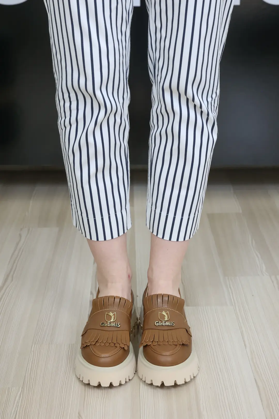 Mocasini dama, Glemis, piele naturala - Cod: f-4.60, Culoare: Maro Box, Talpa: Bej, Numar: 40