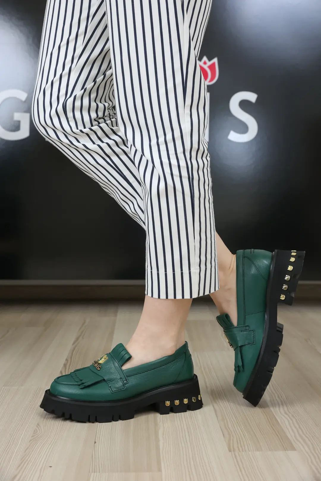 GTIN: 5942770030977, SKU: f-4.60-v14-42, GLEMIS