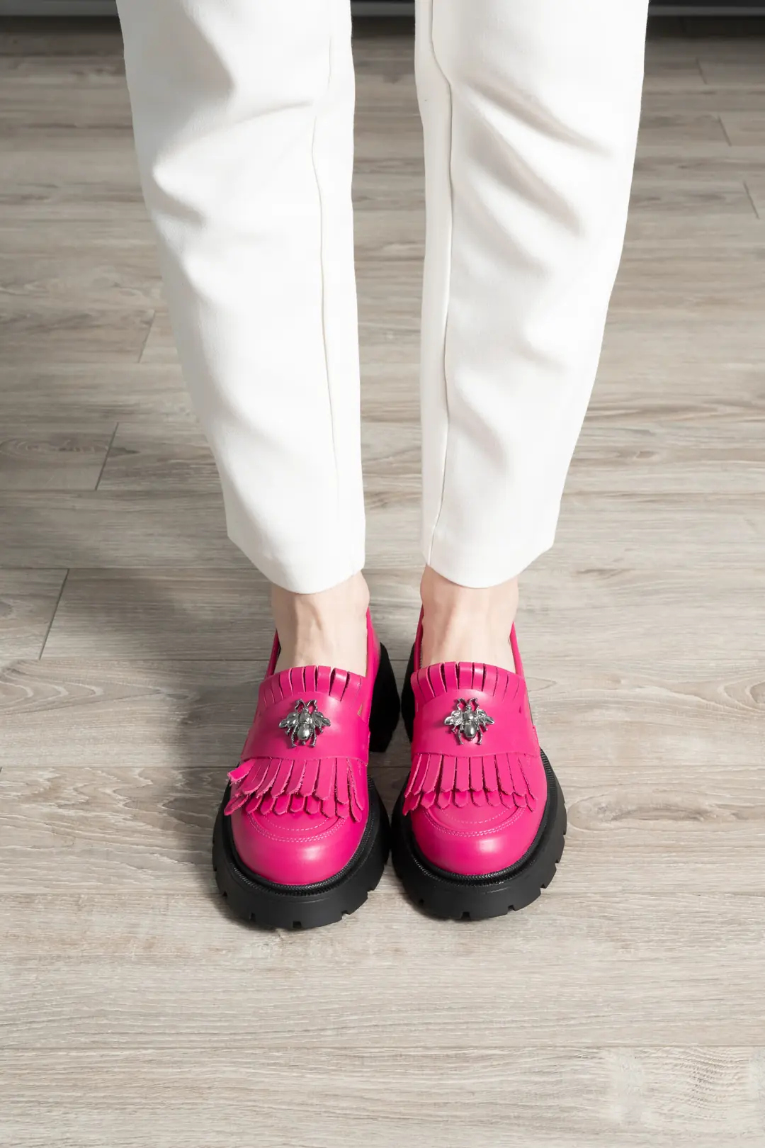 GTIN: 5942770000451, SKU: f-8.1-v1-40, GLEMIS