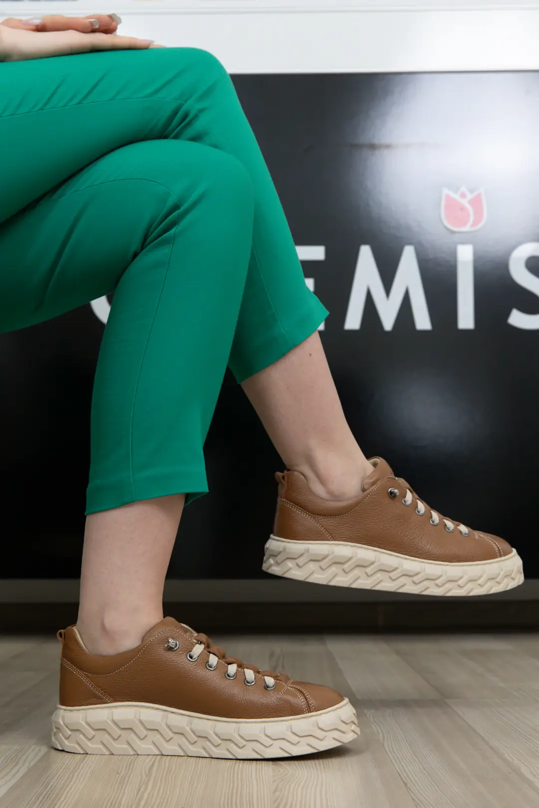 Pantofi casual dama, Glemis, piele naturala - Cod: f-4.29, Culoare: Maro Bizon, Talpa: Bej, Numar: 35
