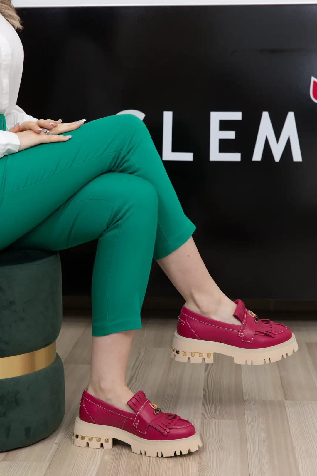 Mocasini dama, Glemis, piele naturala - Cod: f-4.60, Culoare: Magenta, Talpa: Bej, Numar: 40