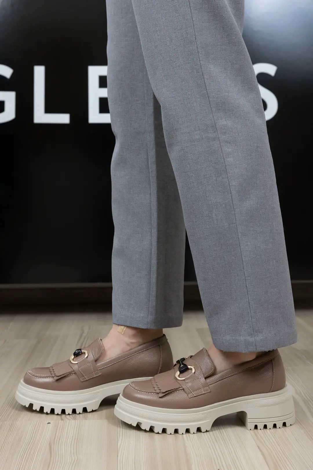 GTIN: 5942770020770, SKU: f-4.53-v3-38, GLEMIS