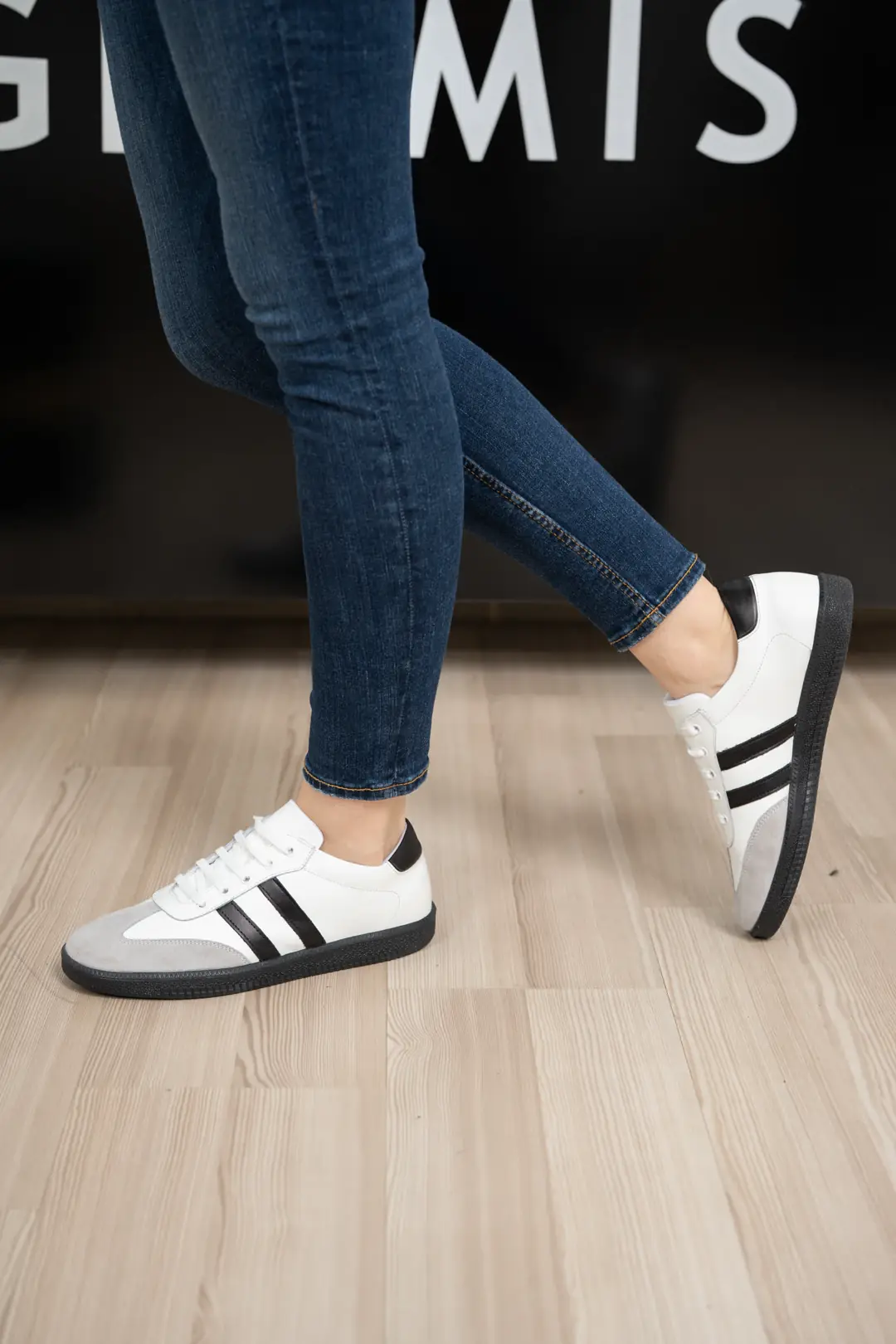 GTIN: 5942770022545, SKU: f-4.40-v1-39, GLEMIS