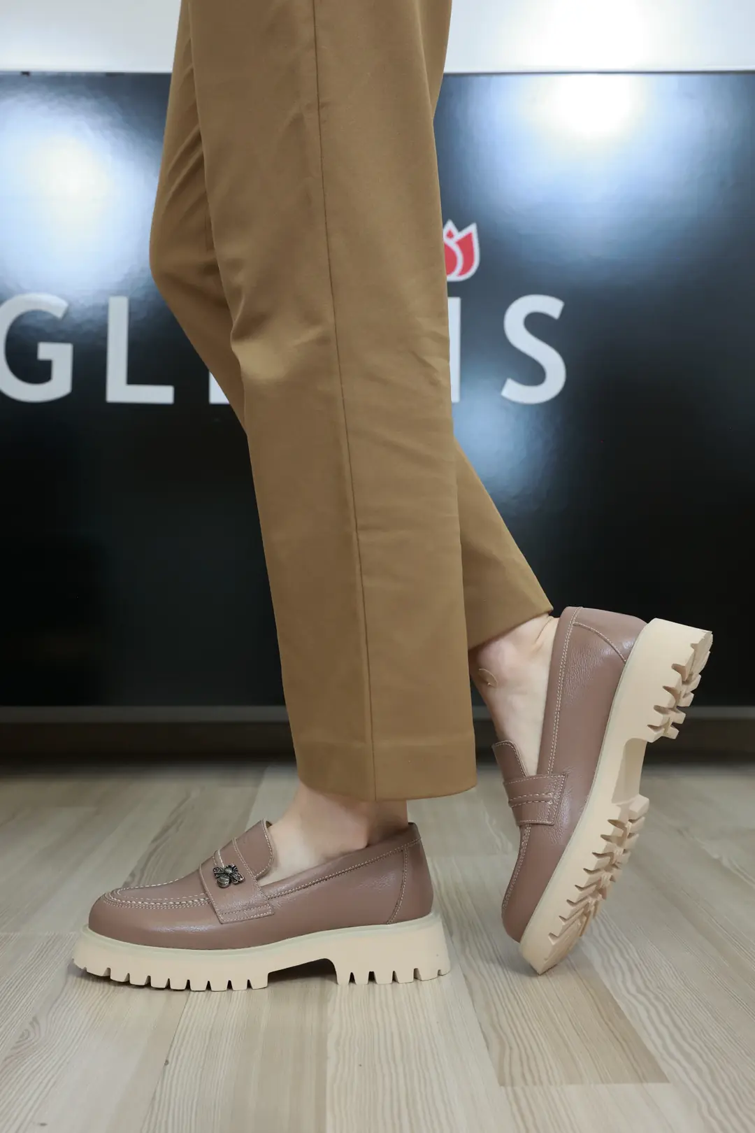 GTIN: 5942770025324, SKU: f-4.52-v2-38, GLEMIS