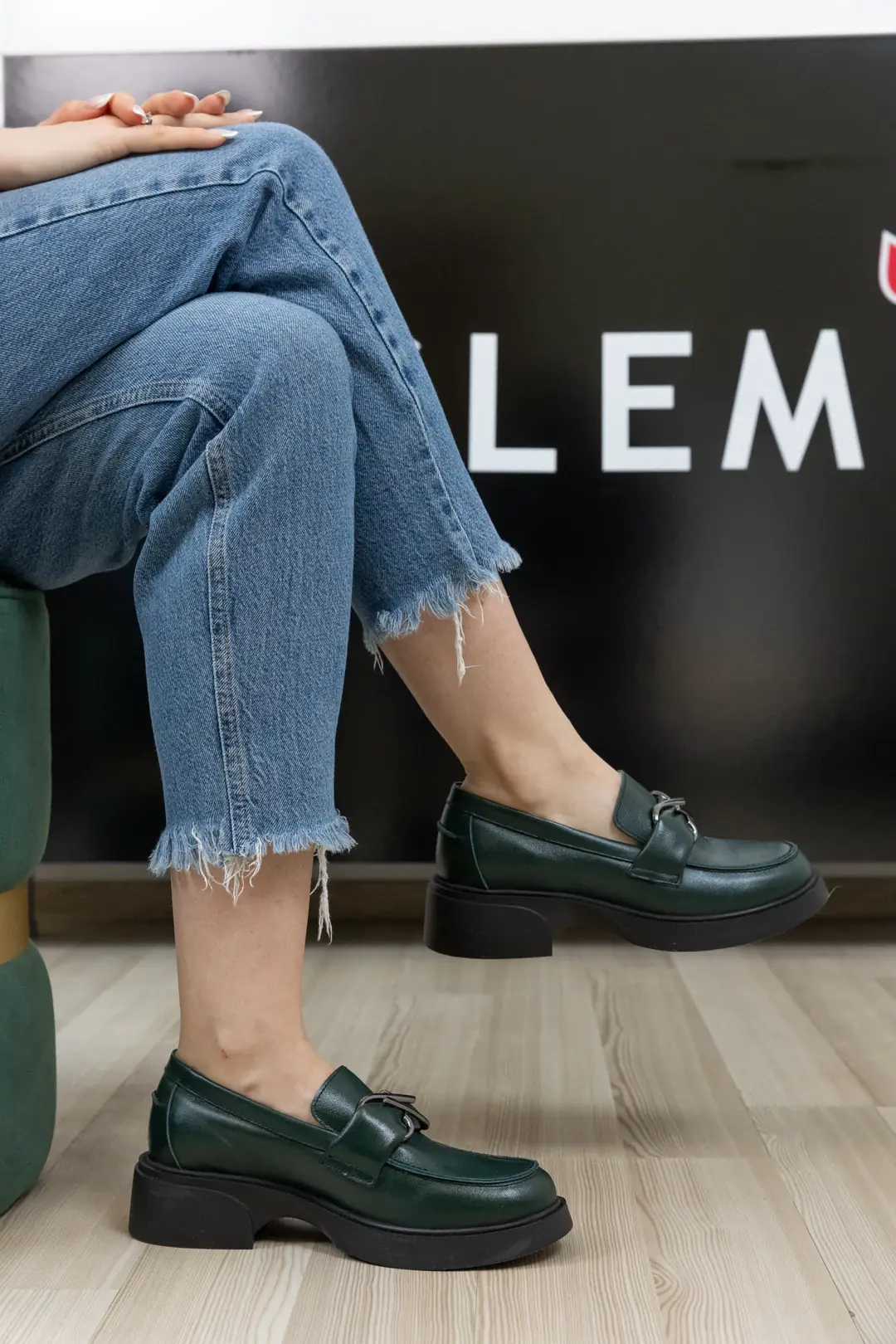 GTIN: 5942770021906, SKU: f-4.37-v21-40, GLEMIS