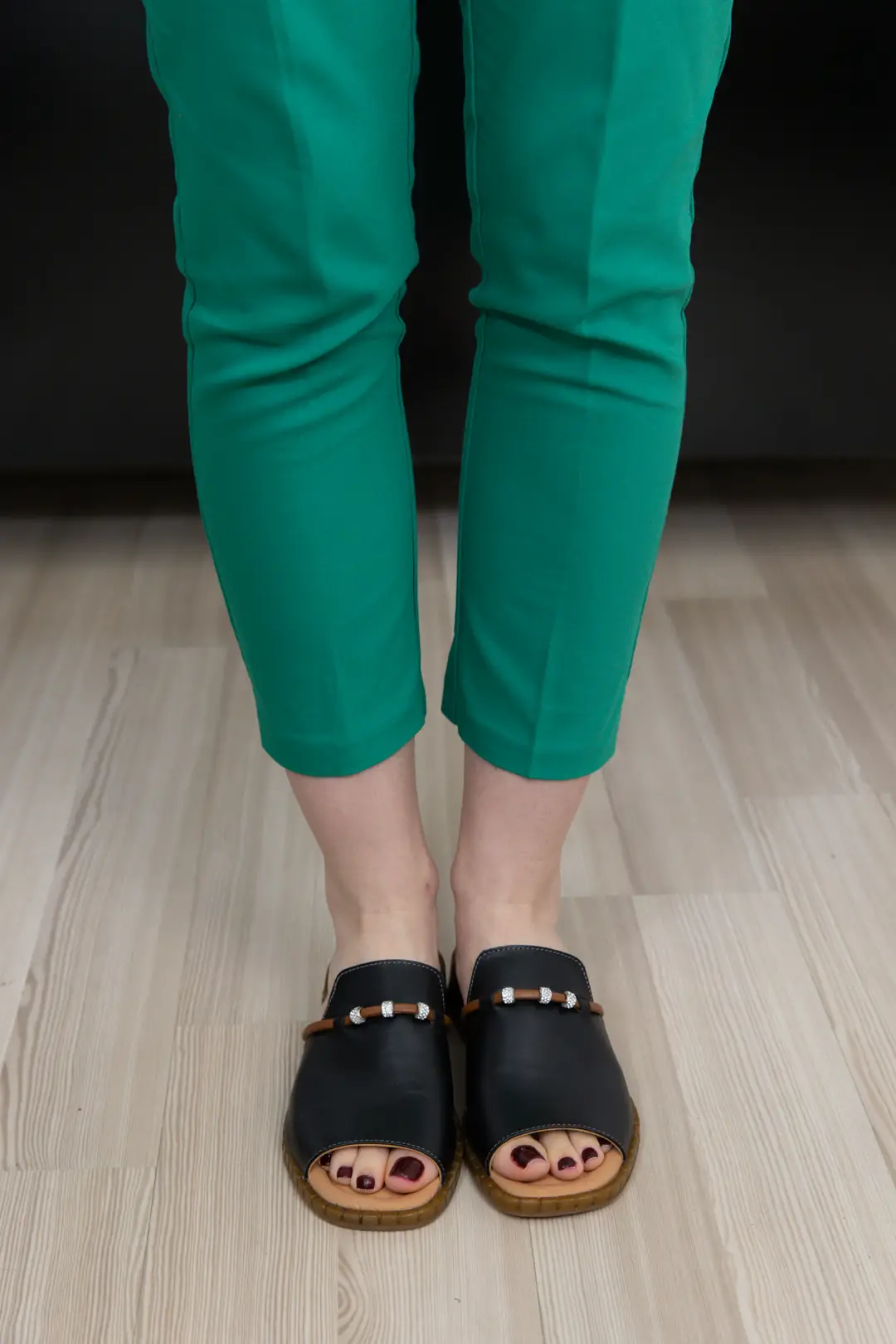 Sandale dama, Glemis, piele naturala - Cod: f-4.93, Culoare: Negru Box, Talpa: Maro, Numar: 40