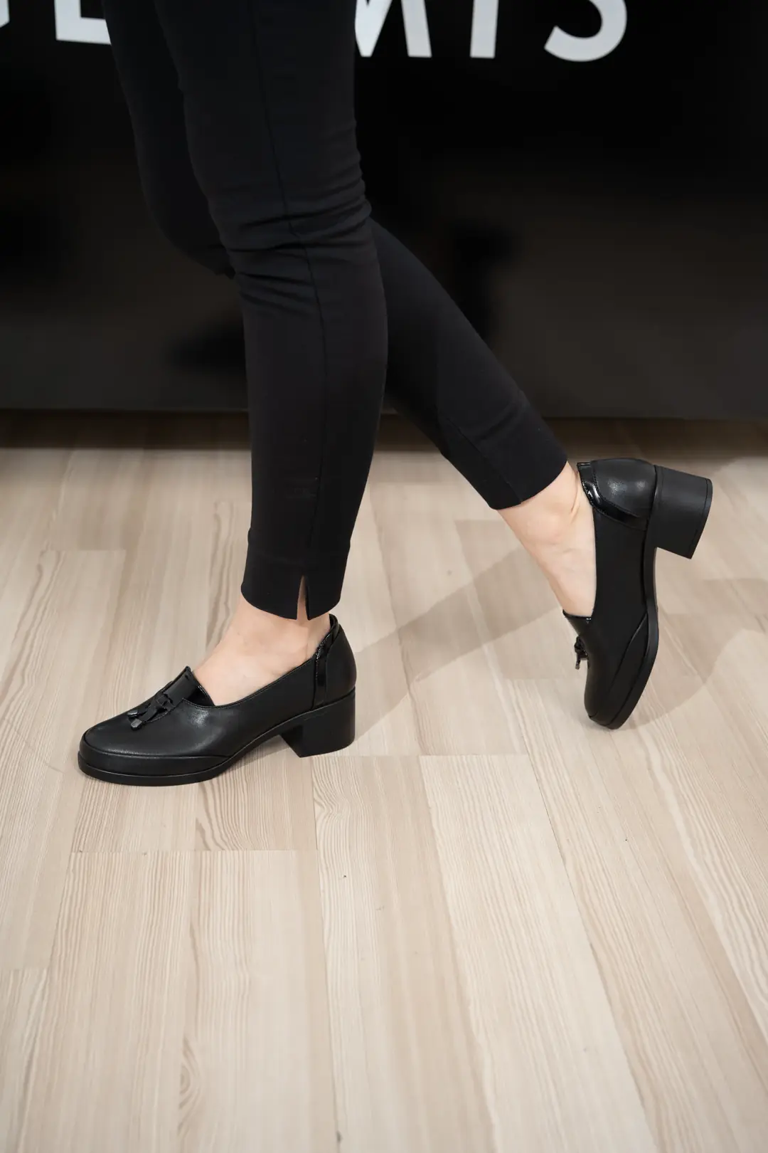 GTIN: 5942770028516, SKU: f-4.35-v1-41, GLEMIS