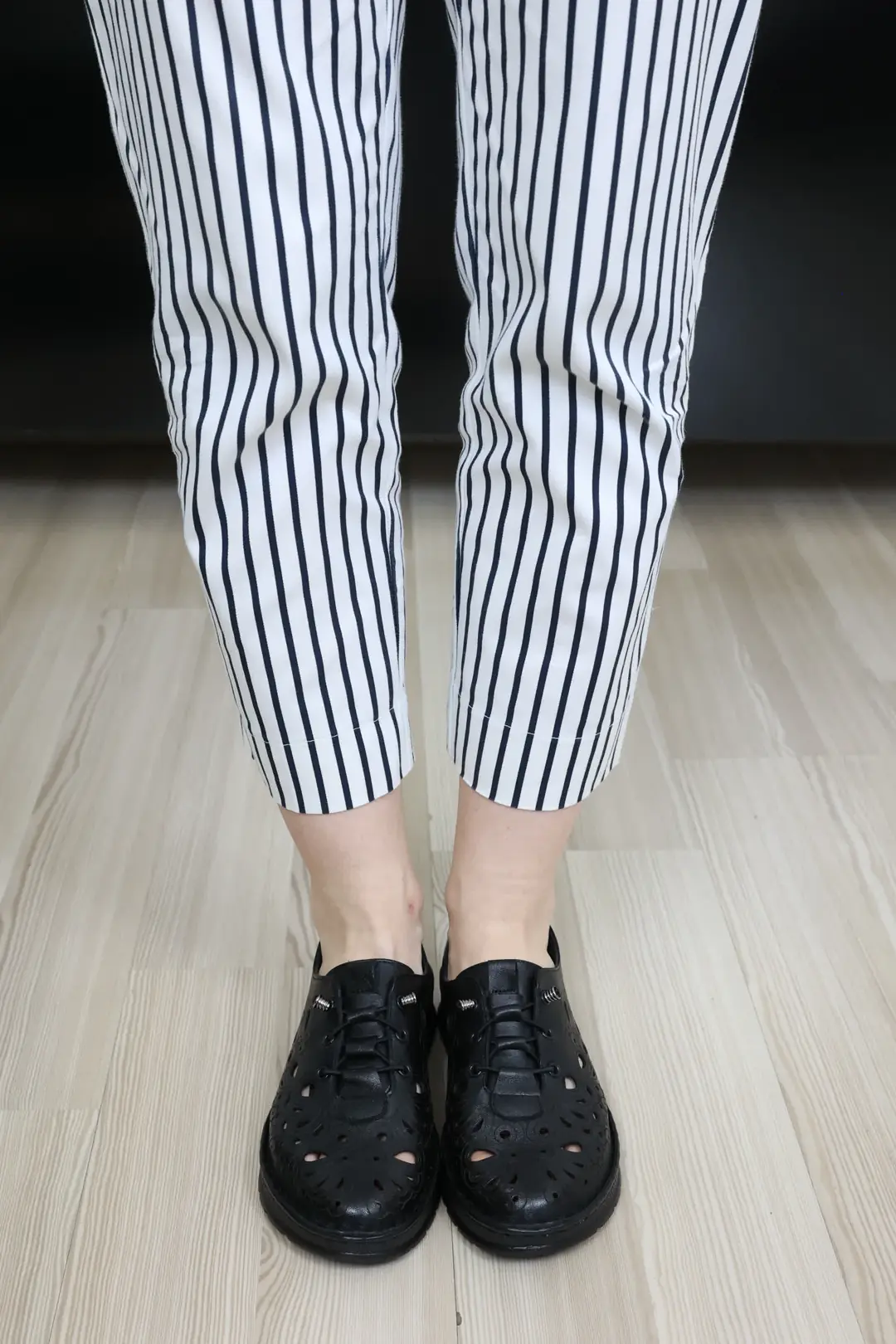 Pantofi dama ortopedici, Glemis, piele naturala - Cod: f-4.69, Culoare: Negru Box, Talpa: Negru, Numar: 40