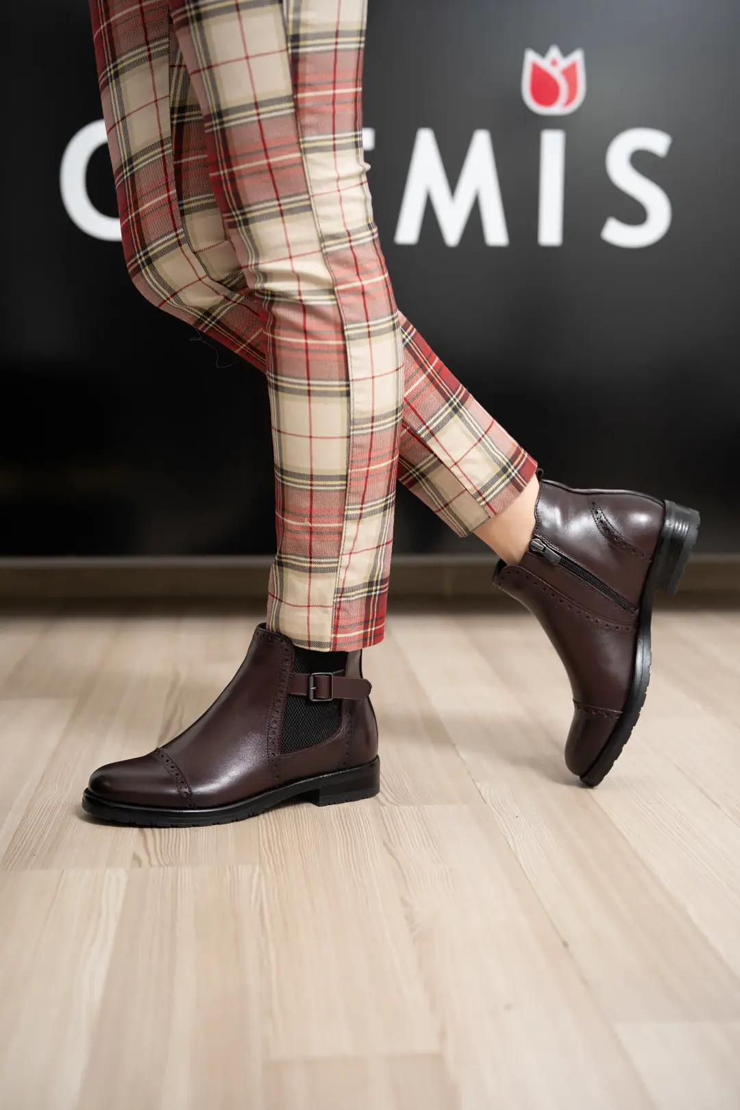 GTIN: 5942770011365, SKU: f-4.24-v4-38, GLEMIS