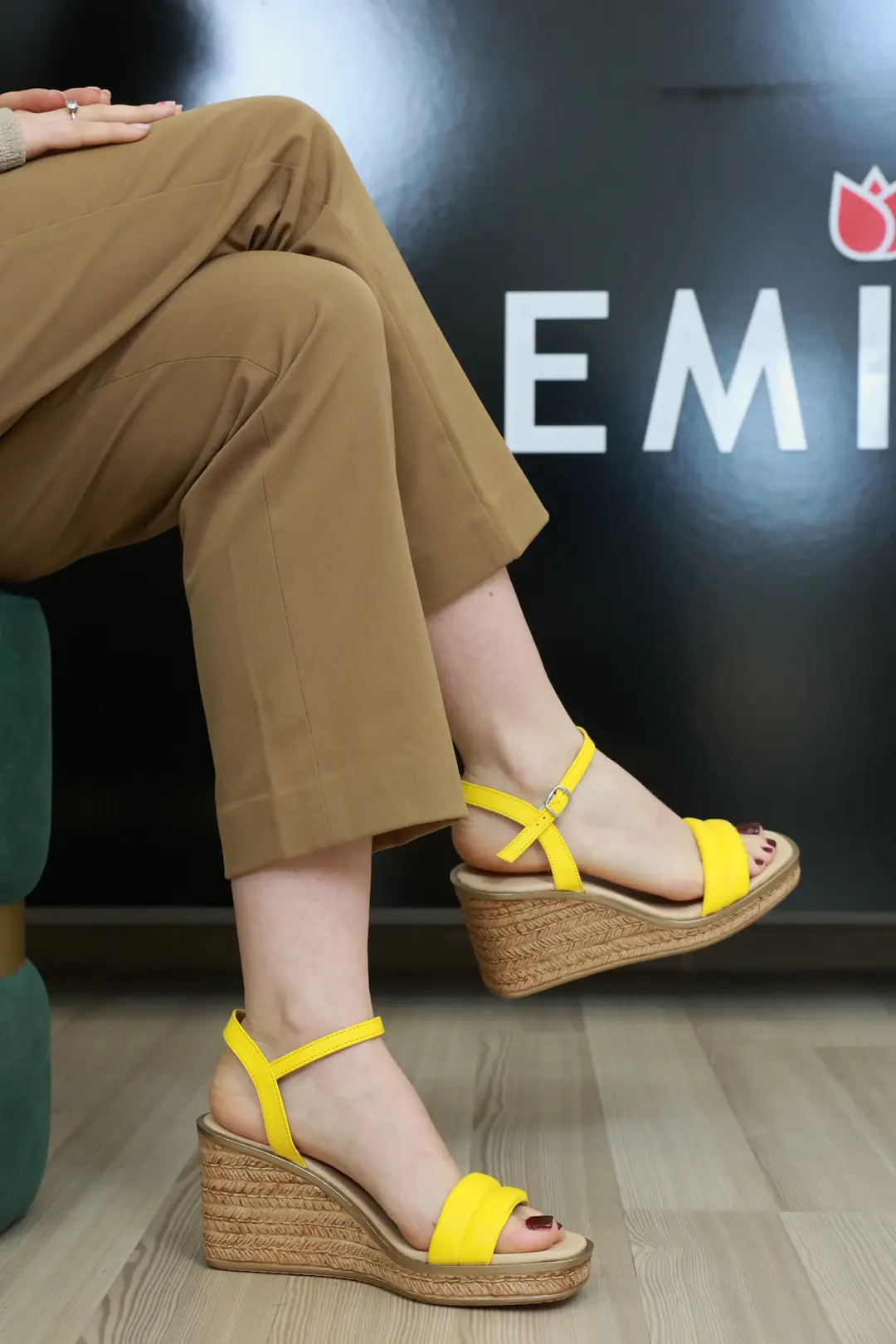 Sandale dama, Glemis, piele naturala - Cod: f-6.8, Culoare: Galben, Numar: 38