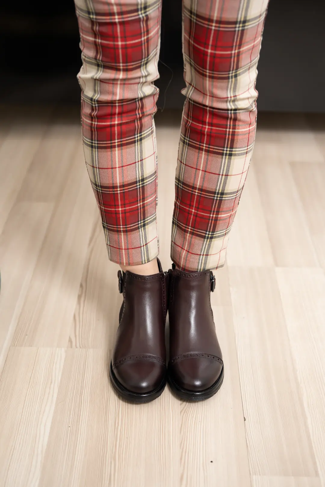 GTIN: 5942770011365, SKU: f-4.24-v4-38, GLEMIS