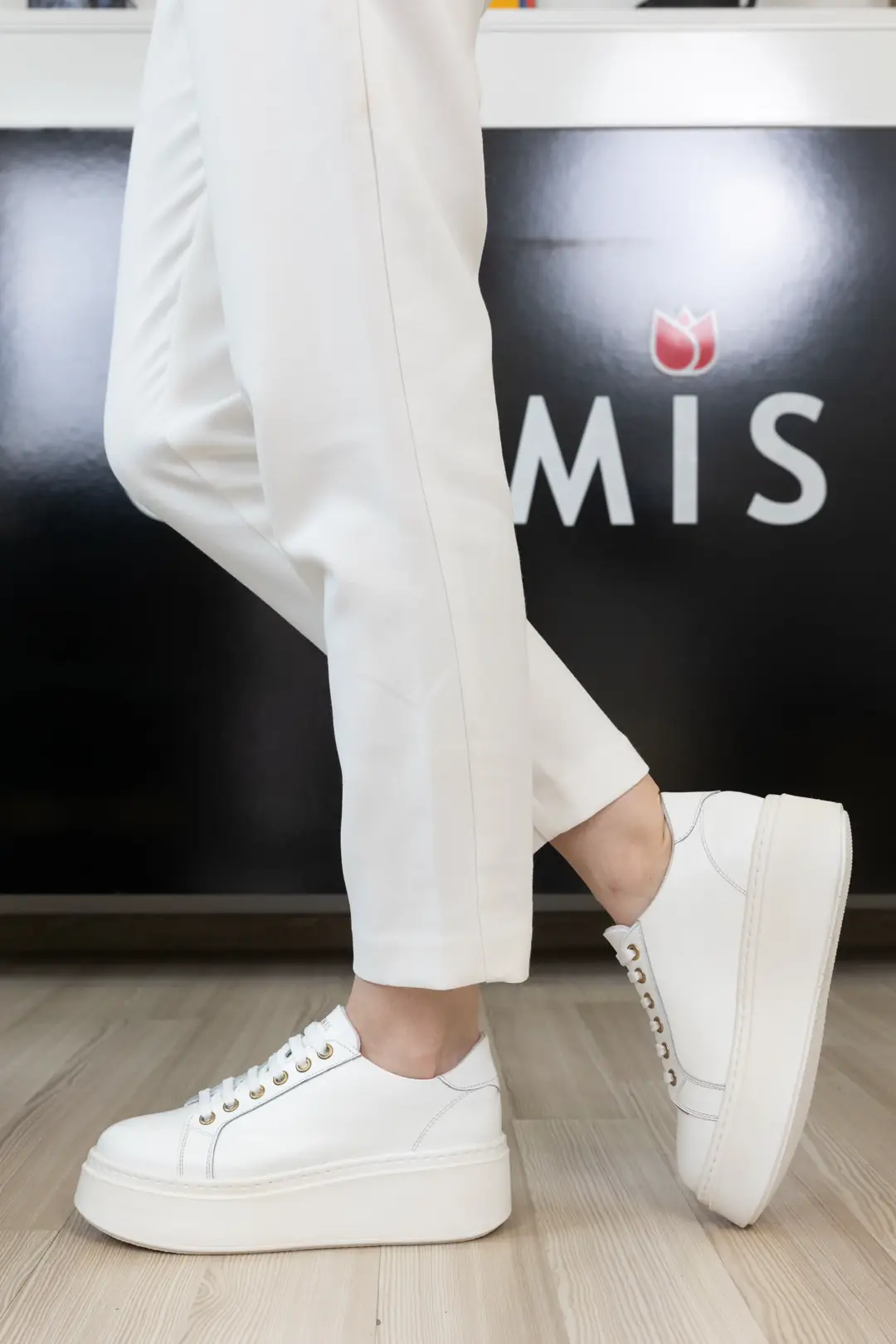 GTIN: 5942770041973, SKU: f-4.102-v1-40, GLEMIS