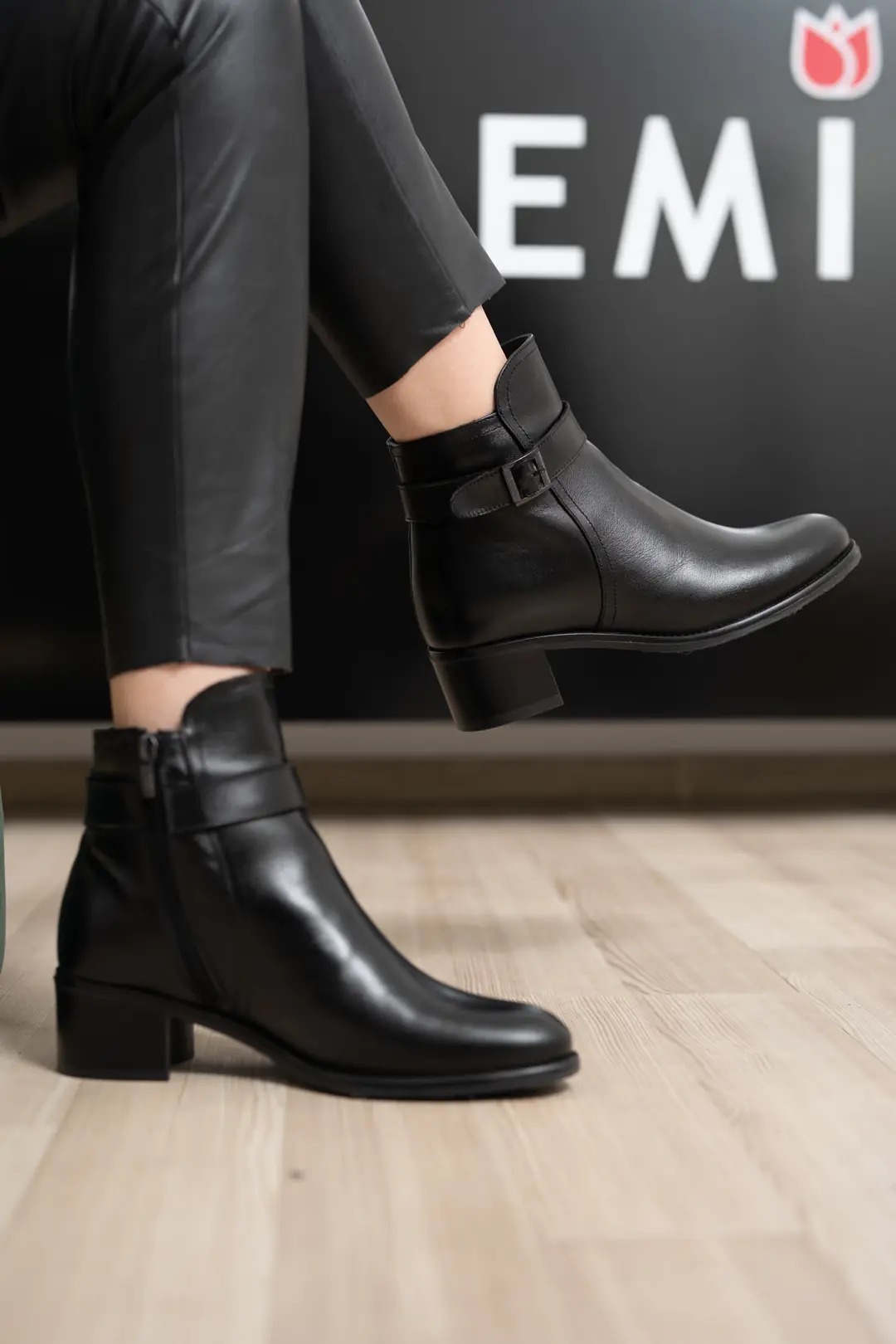 GTIN: 5942770011716, SKU: f-4.21-v1-38, GLEMIS