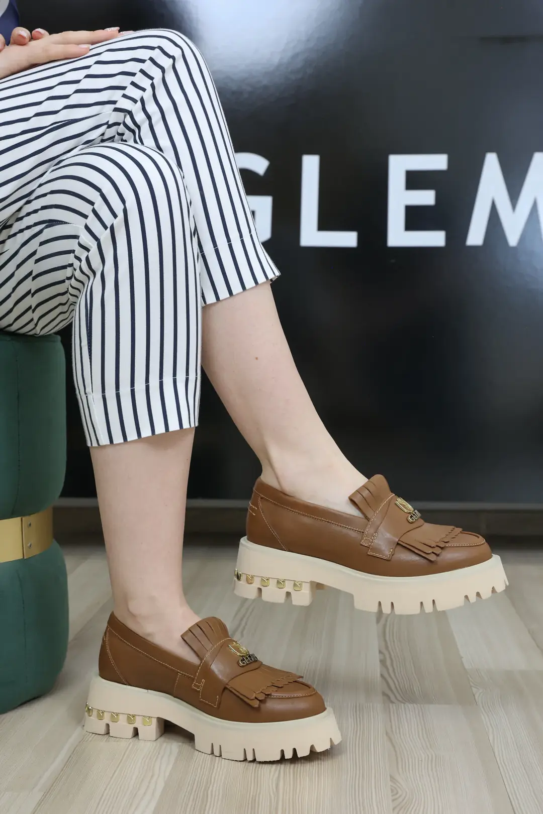 Mocasini dama, Glemis, piele naturala - Cod: f-4.60, Culoare: Maro Box, Talpa: Bej, Numar: 40