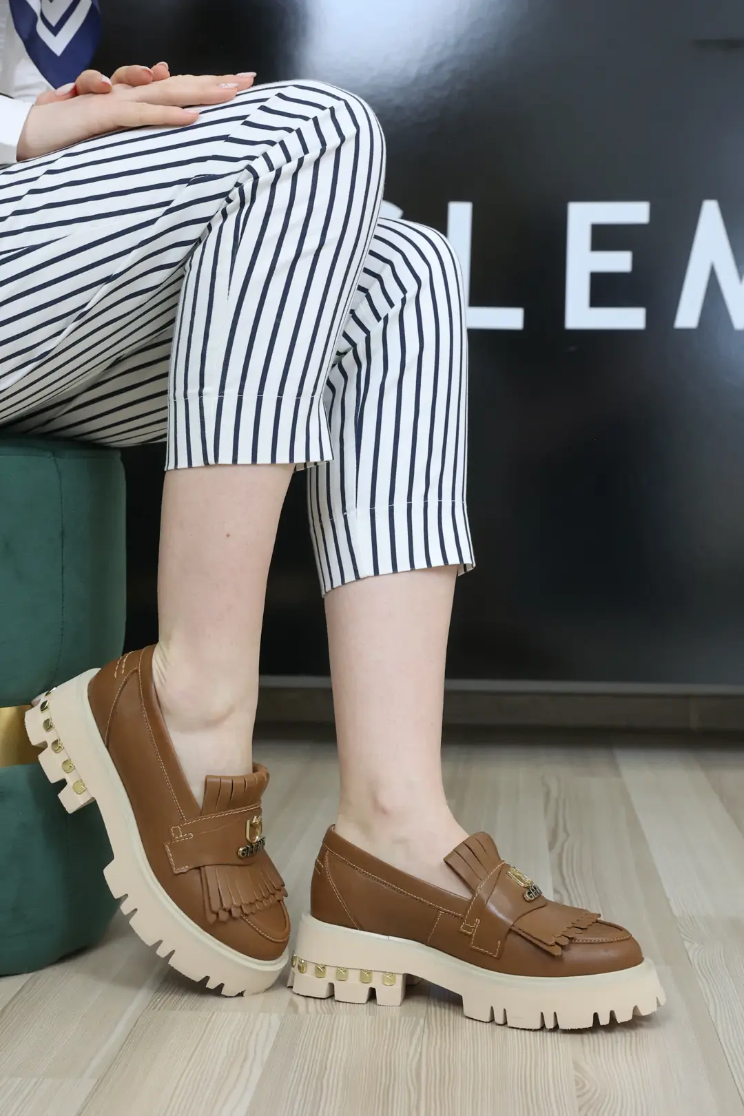 Mocasini dama, Glemis, piele naturala - Cod: f-4.60, Culoare: Maro Box, Talpa: Bej, Numar: 40