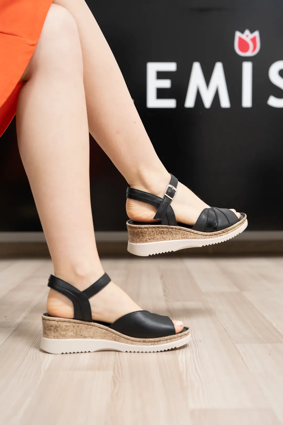Sandale dama confort, Glemis, piele naturala - Cod: f-4.99, Culoare: Negru, Talpa: Bej, Numar: 41