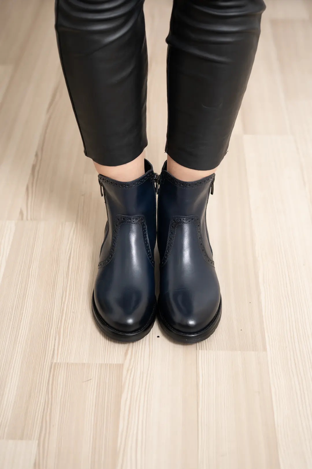 GTIN: 5942770011013, SKU: f-4.23-v2-38, GLEMIS