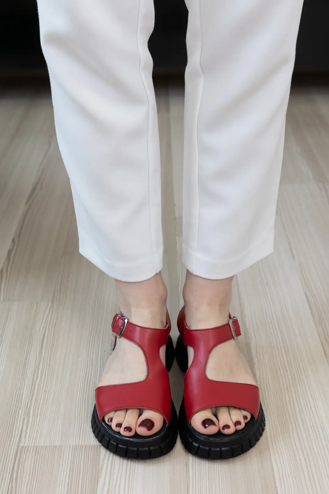 Sandale dama casual, Glemis, piele naturala - Model: f-3.30, Culoare: Rosu Box, Talpa: Negru, Numar: 38