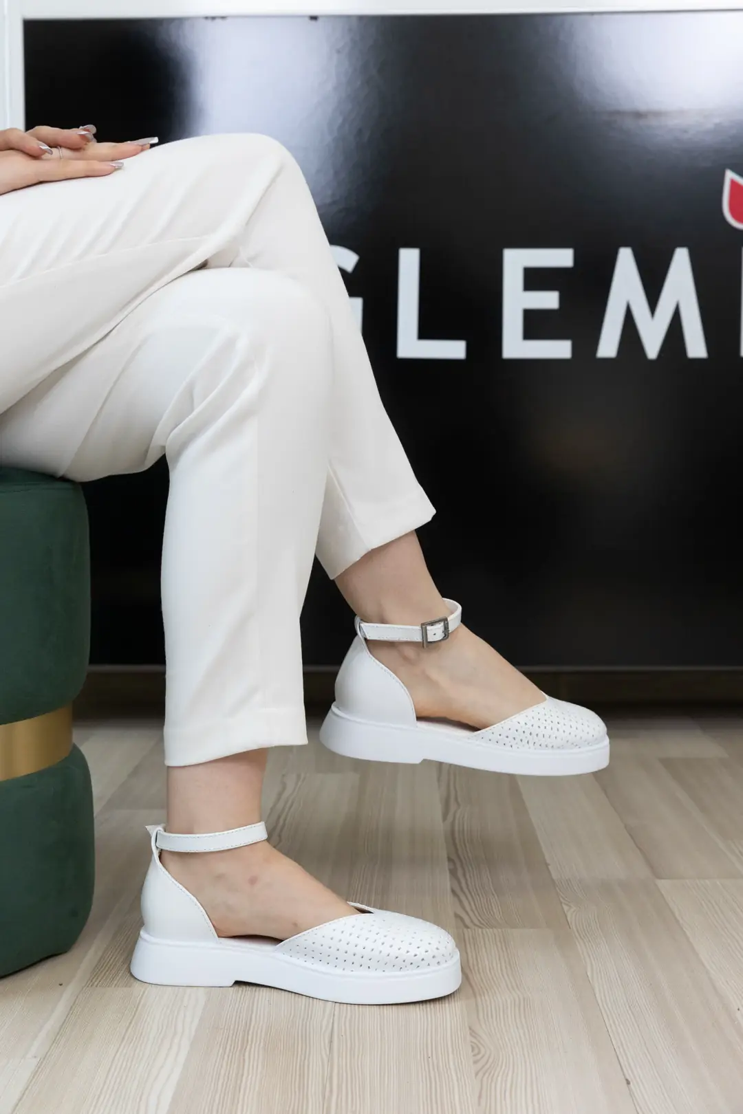Sandale dama casual, Glemis, piele naturala - Model: f-3.28, Culoare: Alb Box, Talpa: Alb, Numar: 37