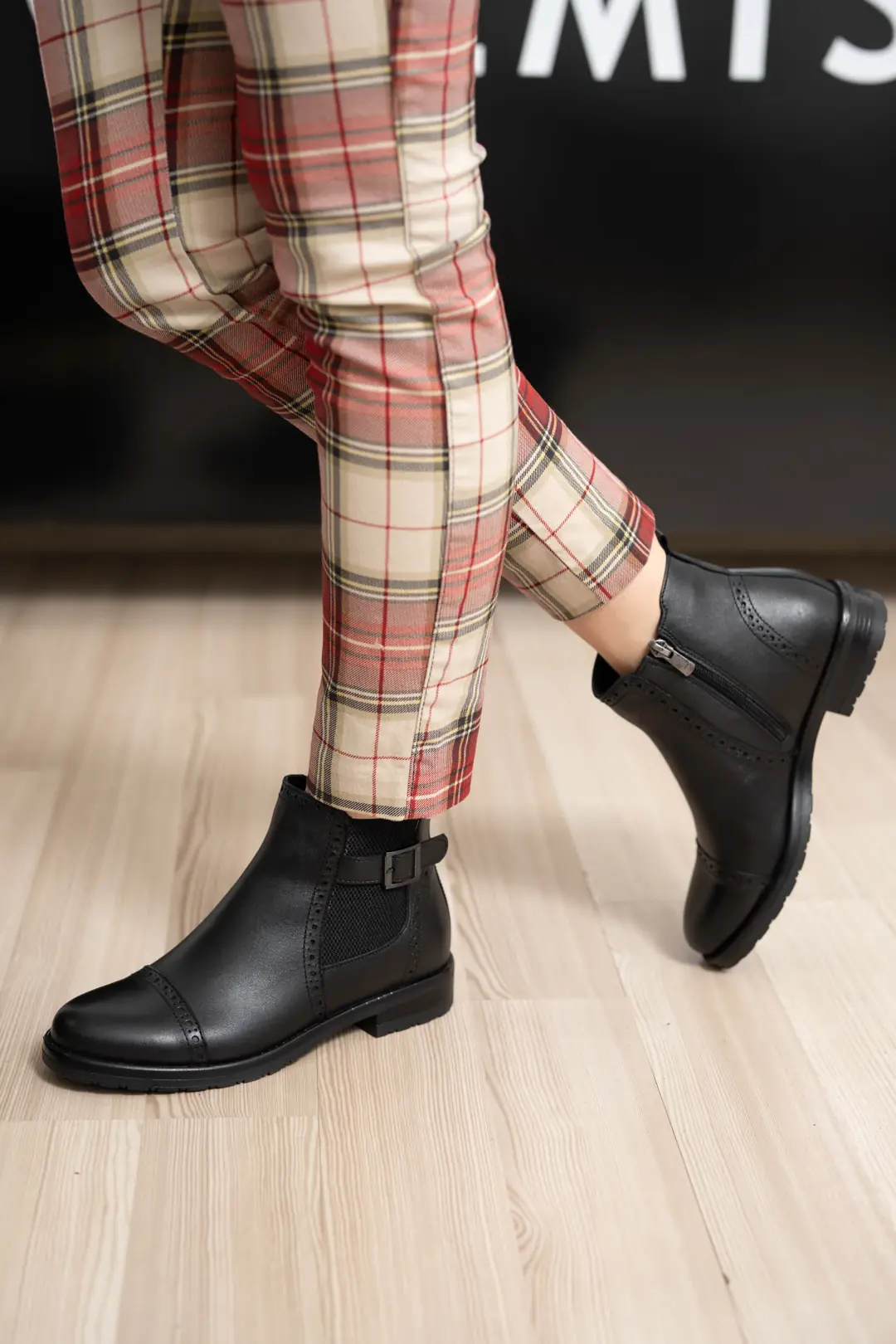 GTIN: 5942770011150, SKU: f-4.24-v1-38, GLEMIS