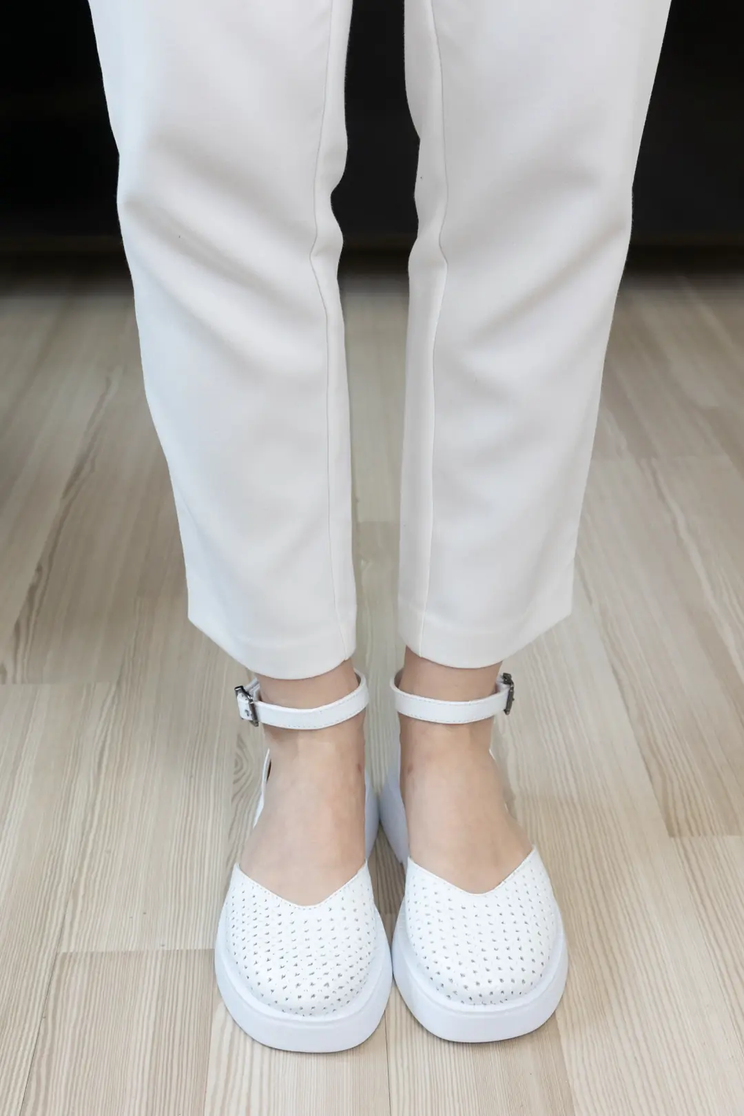 Sandale dama casual, Glemis, piele naturala - Model: f-3.28, Culoare: Alb Box, Talpa: Alb, Numar: 37