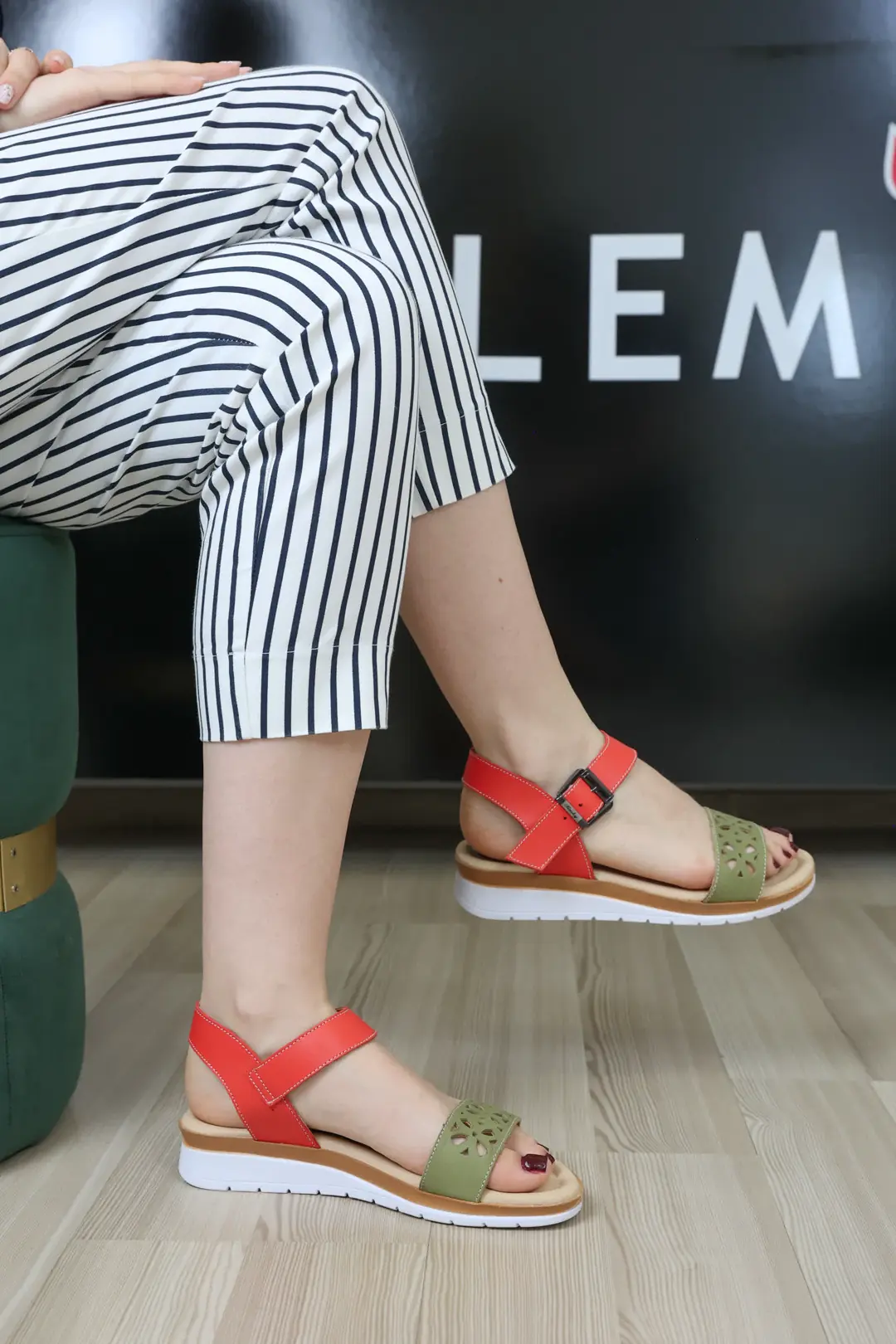 Sandale dama, Glemis, piele naturala - Cod: f-4.64, Culoare: Verde+portocaliu, Talpa: Maro Deschis, Numar: 40