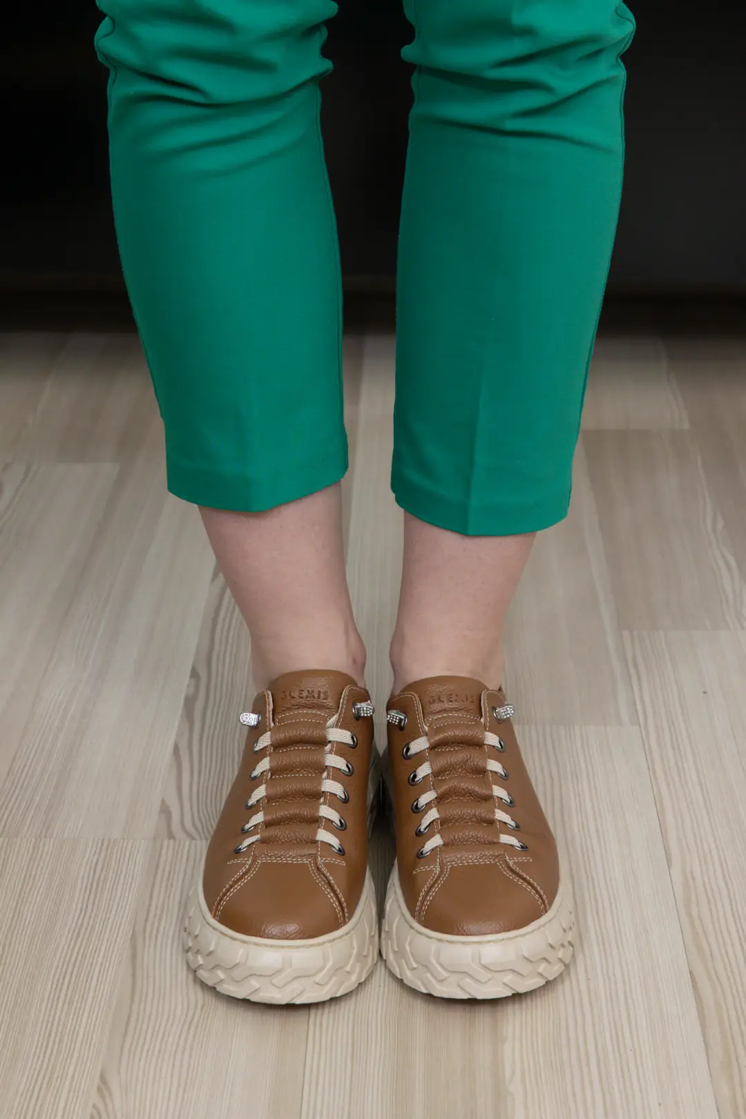Pantofi casual dama, Glemis, piele naturala - Cod: f-4.29, Culoare: Maro Bizon, Talpa: Bej, Numar: 35