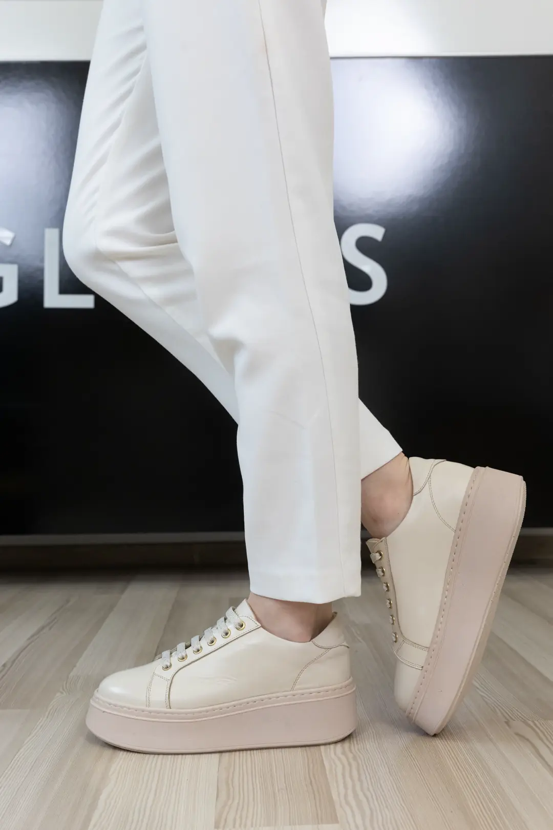 GTIN: 5942770043076, SKU: f-4.102-v3-37, GLEMIS