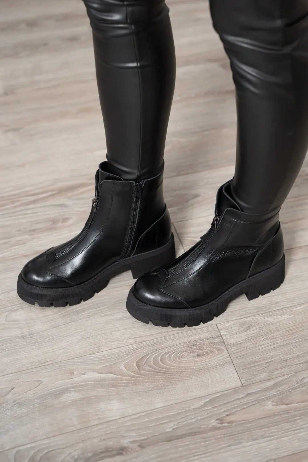 GTIN: 5942770001670, SKU: f-2.8-v1-38, GLEMIS