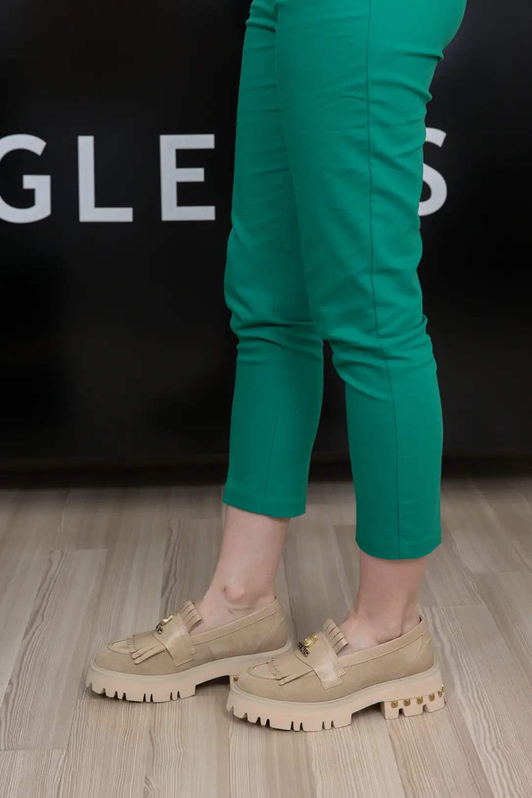 Mocasini dama, Glemis, piele naturala - Cod: f-4.60, Culoare: Bej Box Velur, Talpa: Bej, Numar: 40