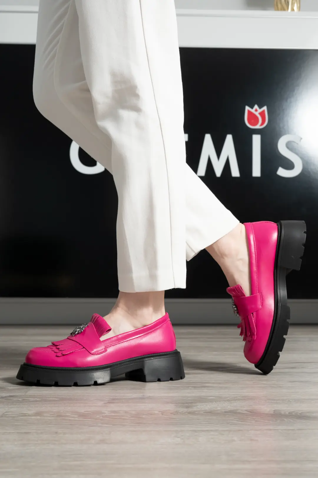 GTIN: 5942770000451, SKU: f-8.1-v1-40, GLEMIS