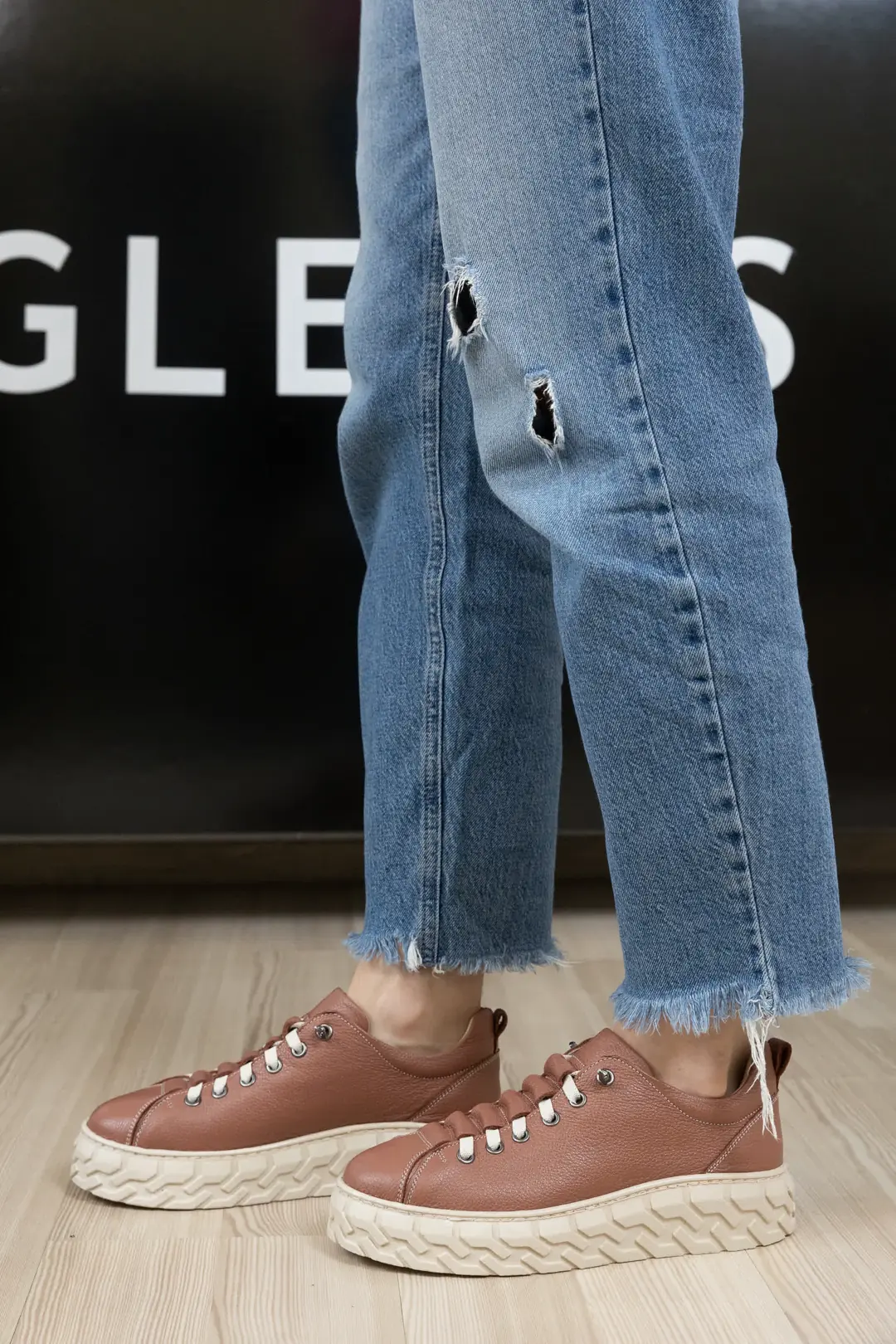 GTIN: 5942770023894, SKU: f-4.29-v9-37, GLEMIS