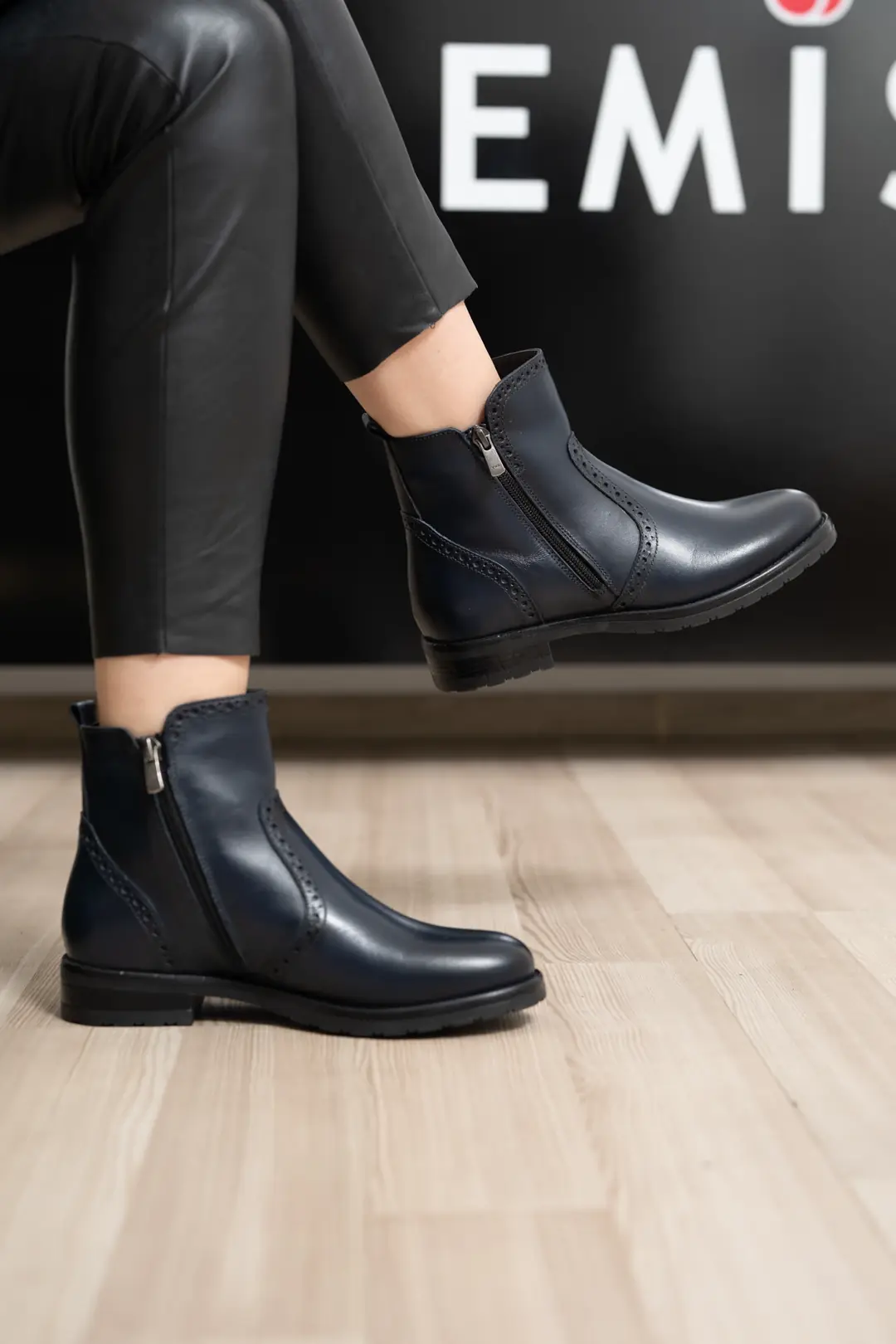 GTIN: 5942770011013, SKU: f-4.23-v2-38, GLEMIS