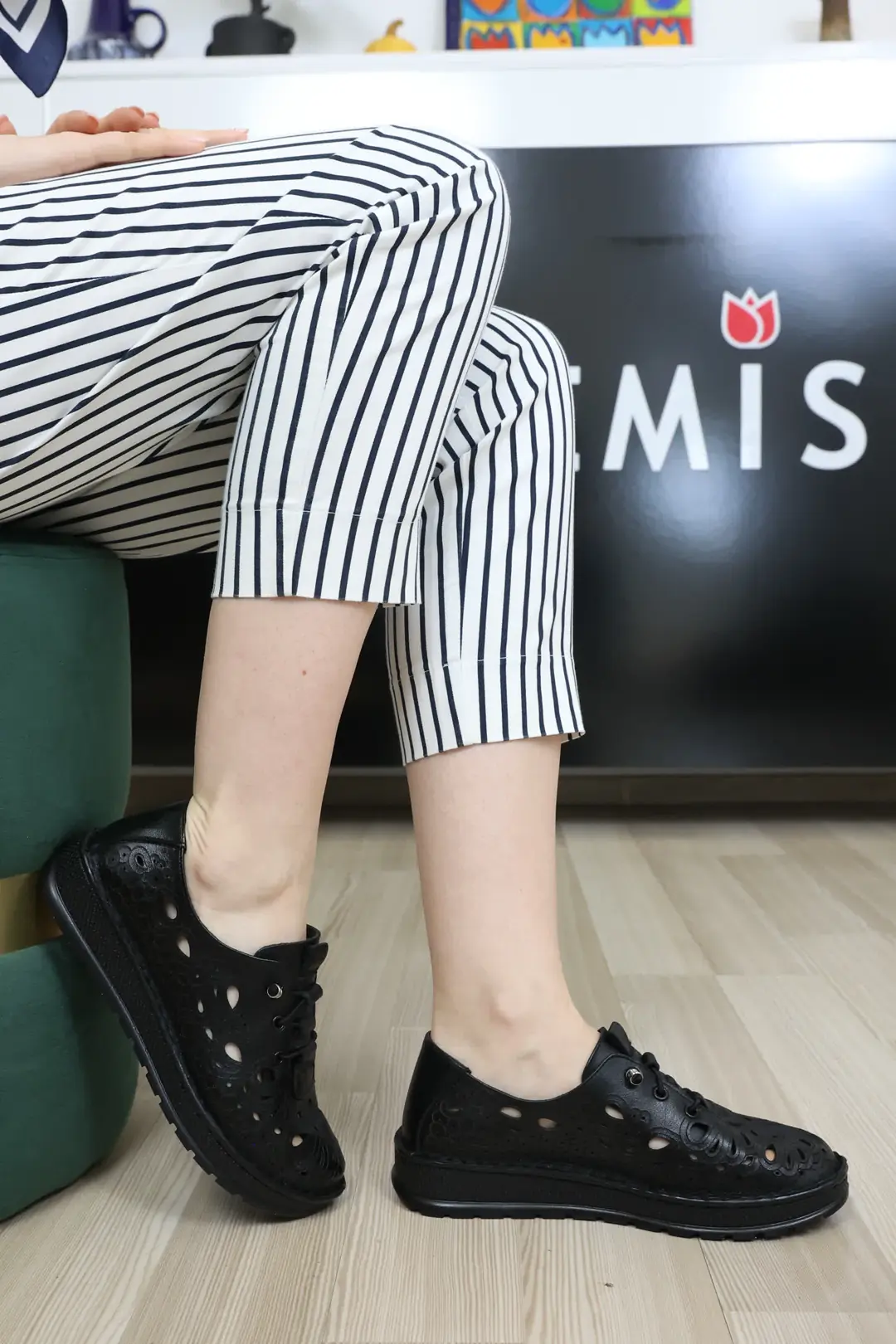 Pantofi dama ortopedici, Glemis, piele naturala - Cod: f-4.69, Culoare: Negru Box, Talpa: Negru, Numar: 40