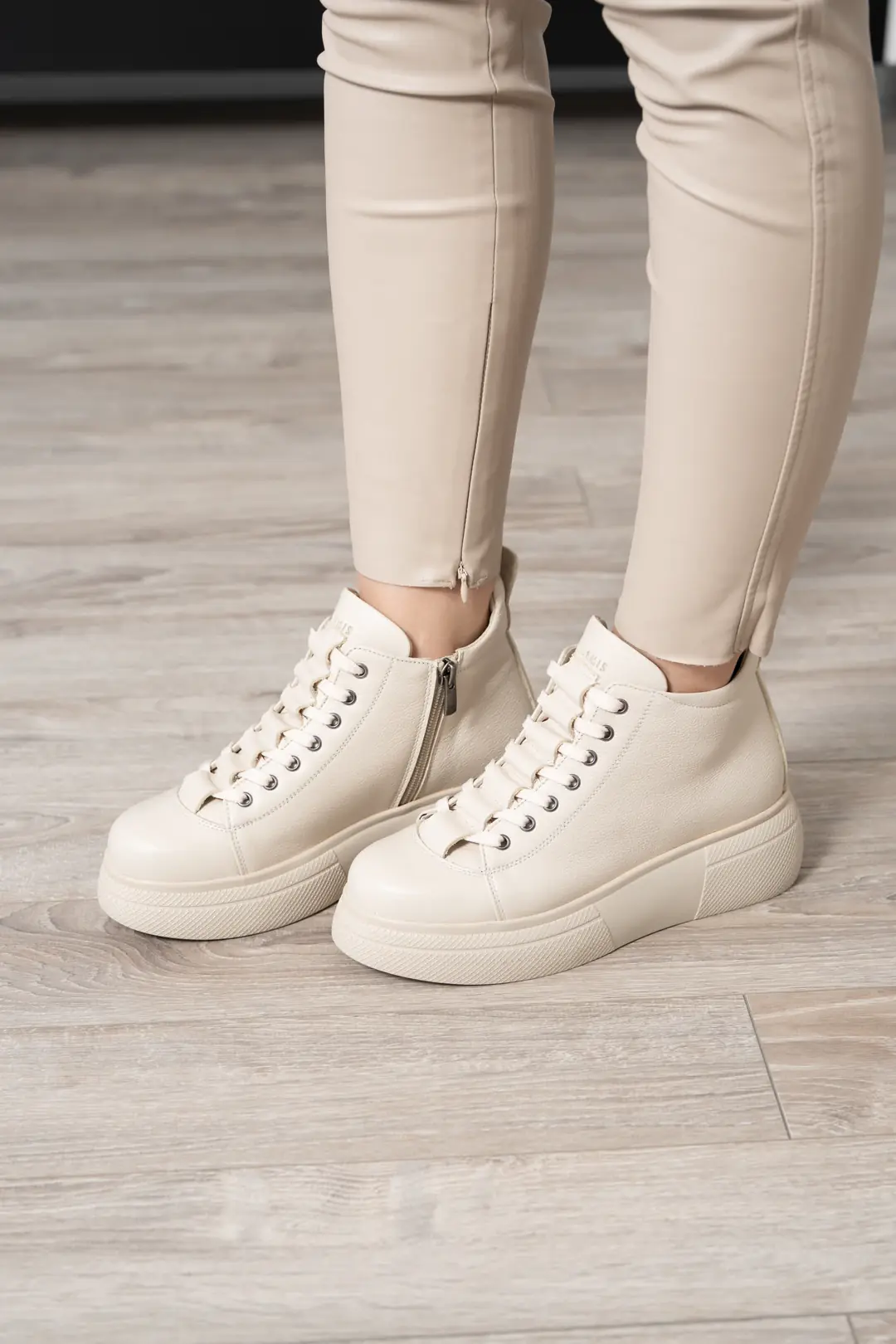 GTIN: 5942770008167, SKU: f-2.2-v2-37, GLEMIS