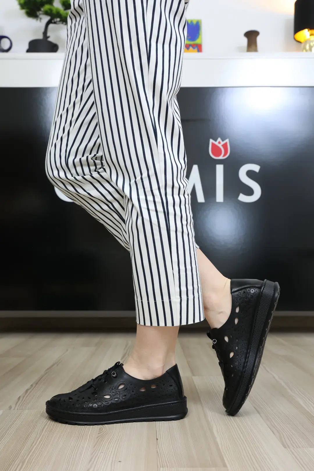 Pantofi dama ortopedici, Glemis, piele naturala - Cod: f-4.69, Culoare: Negru Box, Talpa: Negru, Numar: 40