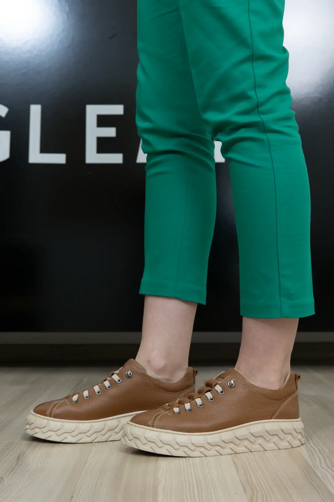 Pantofi casual dama, Glemis, piele naturala - Cod: f-4.29, Culoare: Maro Bizon, Talpa: Bej, Numar: 35