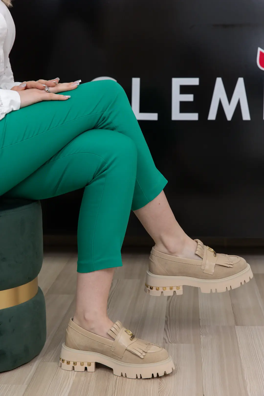 Mocasini dama, Glemis, piele naturala - Cod: f-4.60, Culoare: Bej Box Velur, Talpa: Bej, Numar: 40