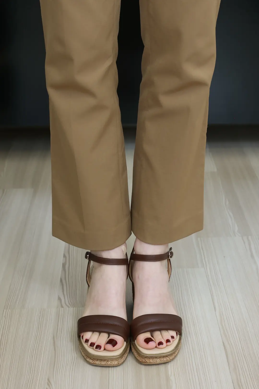 GTIN: 5942770032308, SKU: f-6.8-v1-38, GLEMIS