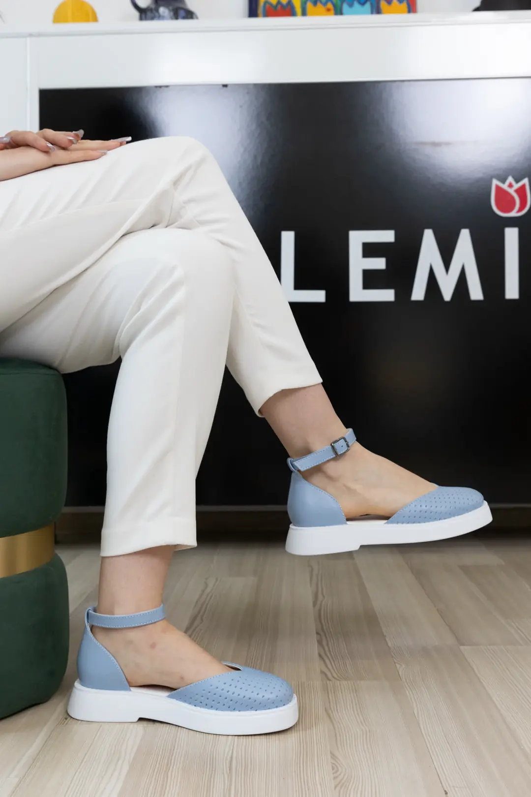 Sandale dama casual, Glemis, piele naturala - Model: f-3.28, Culoare: Albastru Box, Talpa: Alb, Numar: 38