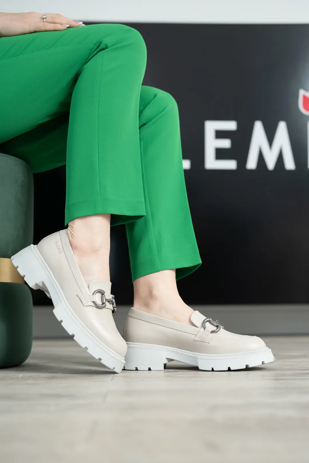 GTIN: 5942770000604, SKU: f-8.2-v1-40, GLEMIS